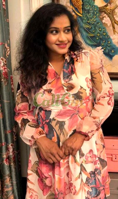 Riya Sharma, escort in Whitefield (Bangalore)