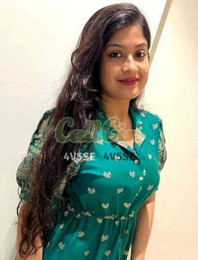 Komal, escort in Whitefield (Bangalore)