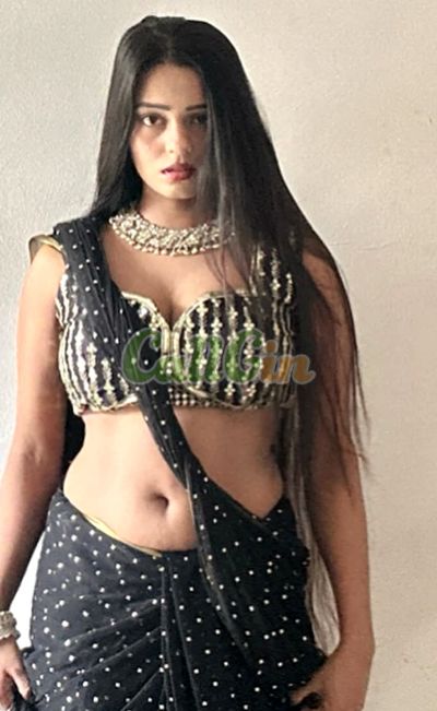 Komal Salvi, escort in Hadapsar (Pune)