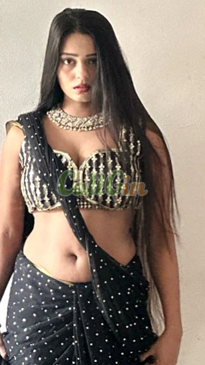 Komal Salvi, escort in Hadapsar (Pune)