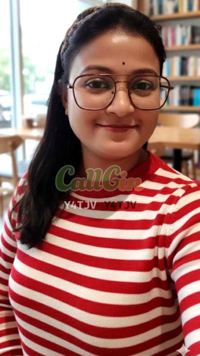 Priyanka, call girl in Koramangala (Bangalore)
