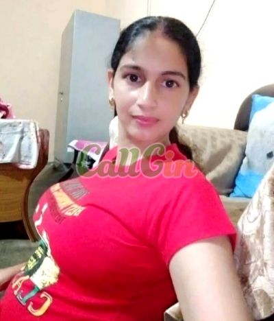 Priya Thakur, call girl in Avadi (Chennai)