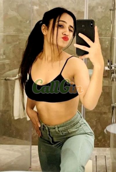 Rashi, escort in Hyderabad