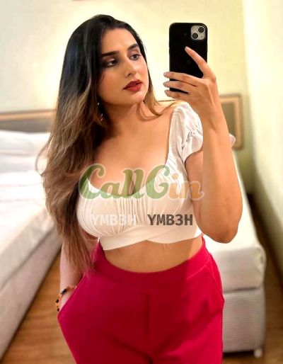 Priyanka Gupta, call girl in MG Road (Bangalore)