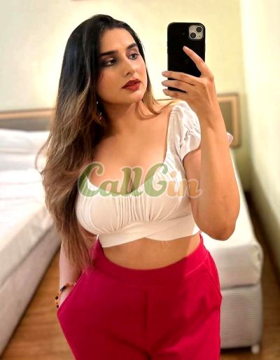 Priyanka Gupta, call girl in MG Road (Bangalore)