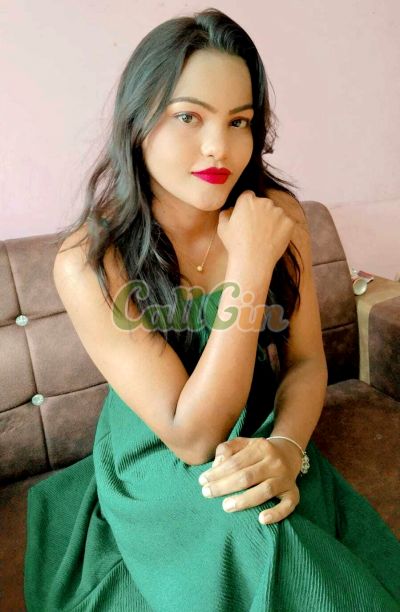 Rupa Kumari, call girl in Whitefield (Bangalore)