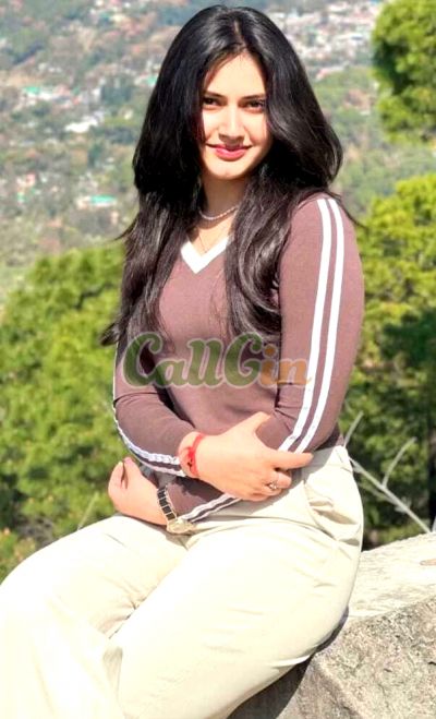 Komal Yadav 9693293349, escort in Mahipalpur