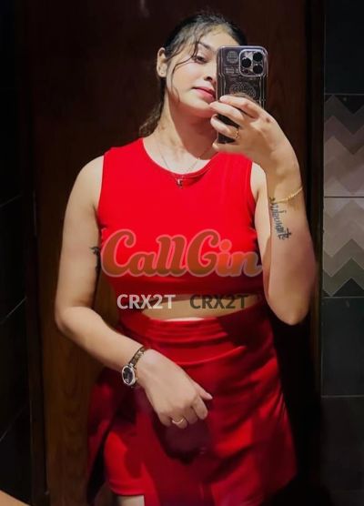 Shaniy, escort in Mumbai
