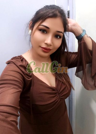 Disha Pathekar 9572779825, call girl in Bangalore