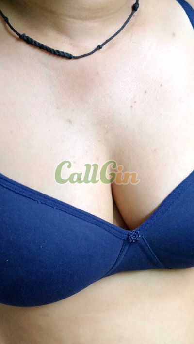 Sarika, escort in Thane