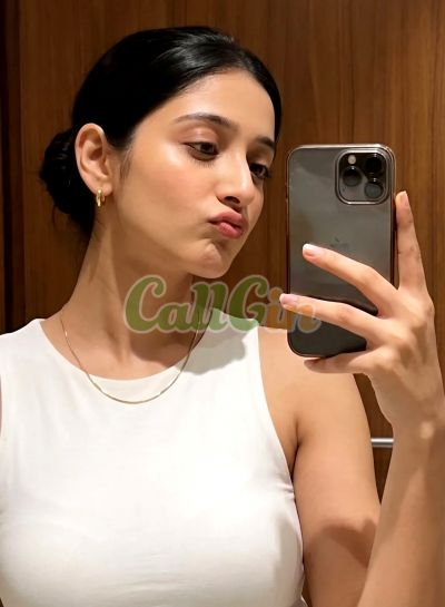 Trisha 7568135362, call girl in Andheri (Mumbai)