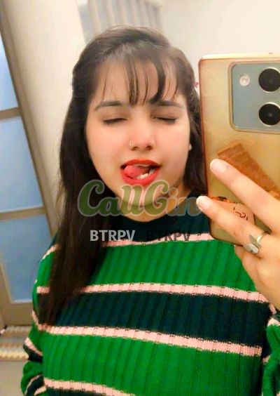 Muskan 9693975669, call girl in Gachibowli (Hyderabad)