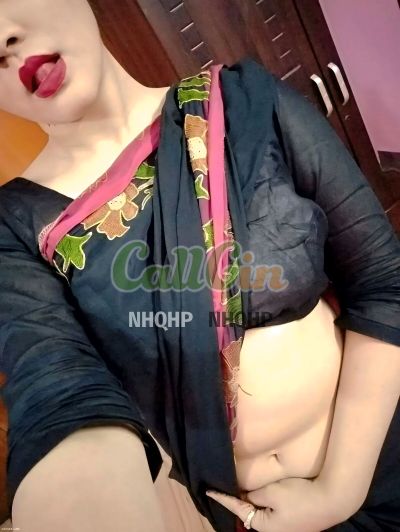 Himanshi Sharma 9258125387, call girl in Ahmedabad
