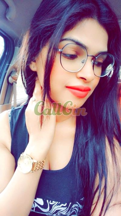 Honey 9833282740, call girl in Koramangala (Bangalore)
