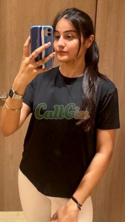 Urvashi 9311902114, call girl in Pune
