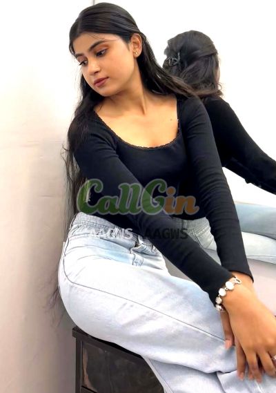 Suhani 9232746794, escort in Andheri (Mumbai)