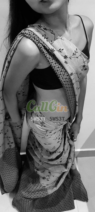 Roshni 7002706848, call girl in Agra