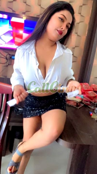 Priyanka 7029133455, call girl in New Town (Kolkata)