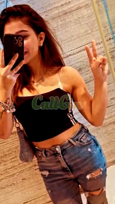 Divya Sharma 7044465677, escort in Whitefield (Bangalore)