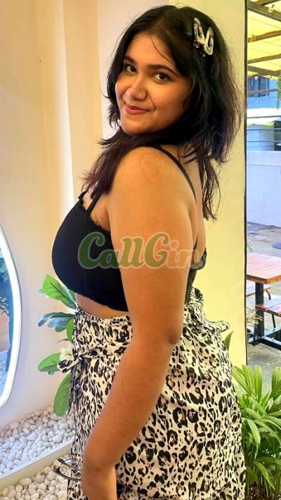 Monika 6260526379, call girl in Pune