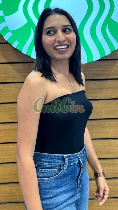 Vaishali Dekhmukh 9232958862, call girl in Koregaon Park (Pune)
