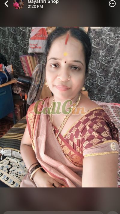 Divya 7904020288, escort in Chennai